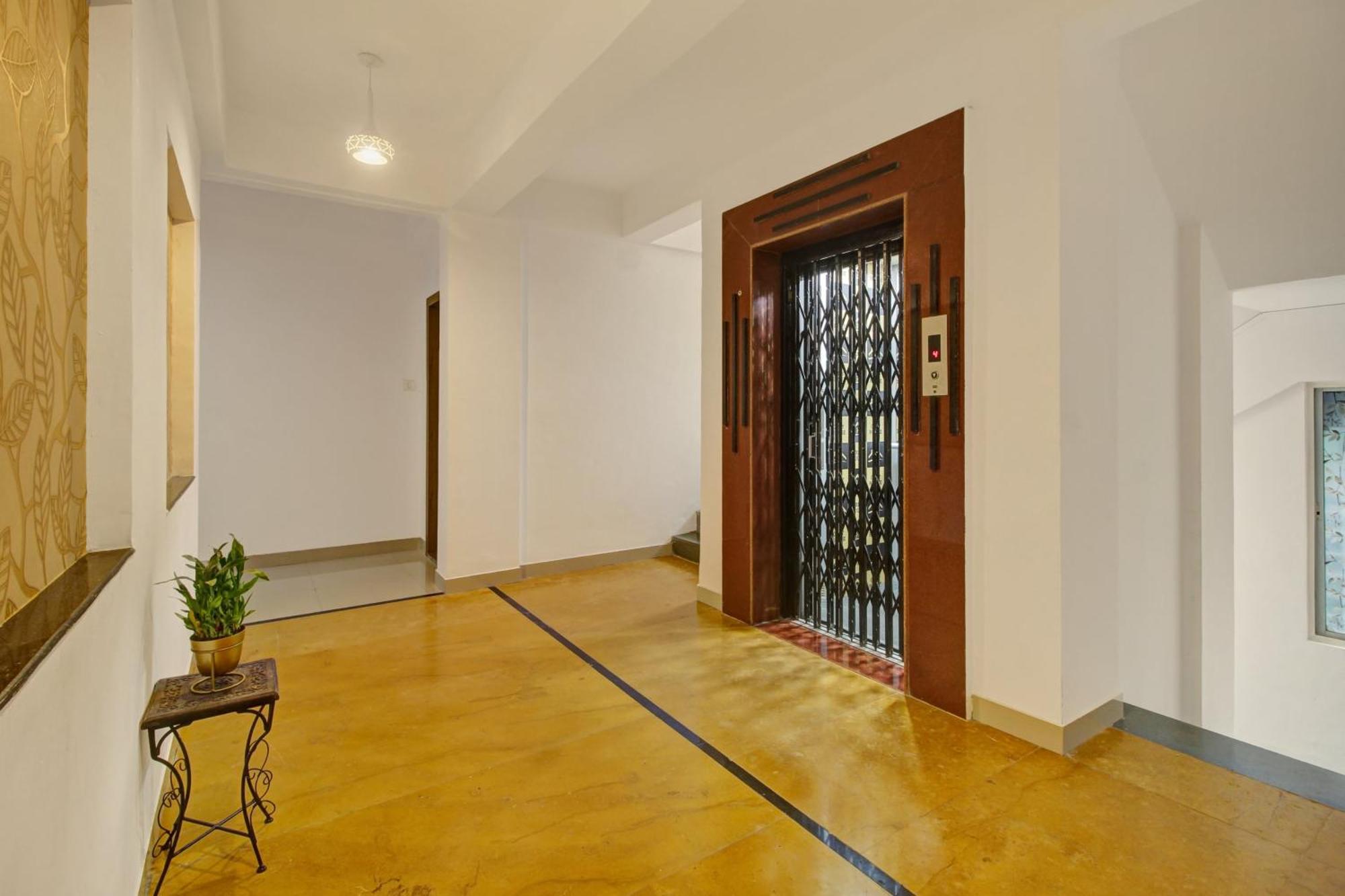 Hotel Super Collection O Grey House Pune Esterno foto